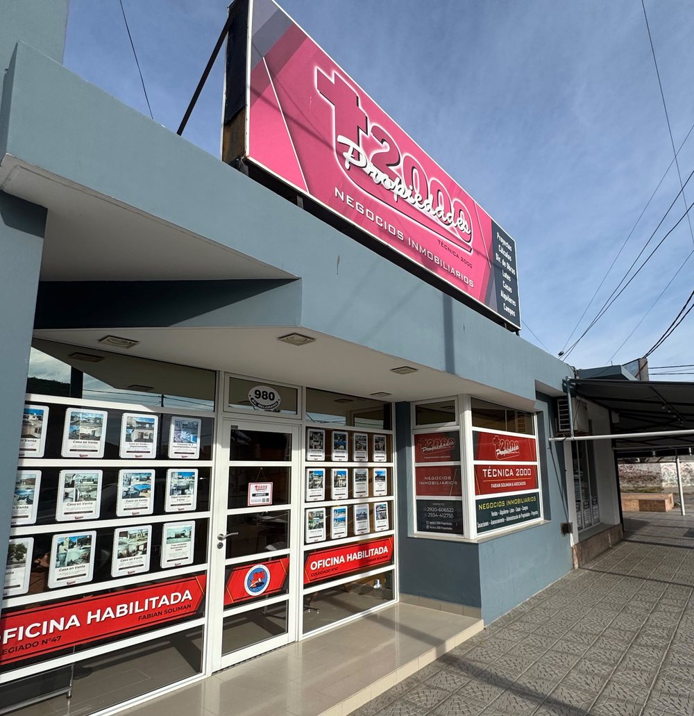 Oficina de Técnica 2000 Propiedades en Av. Belgrano 980