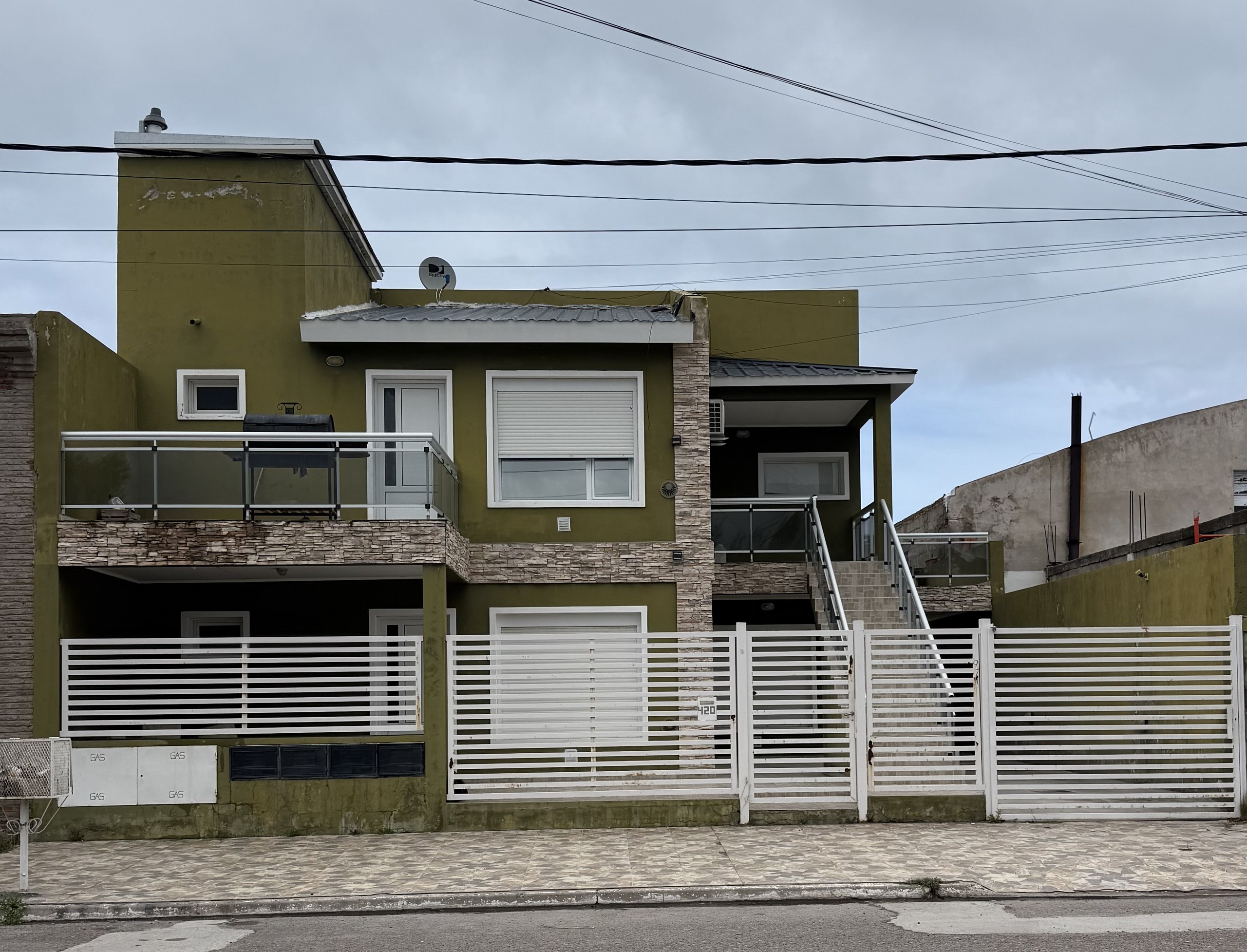 Departamento · 1 dorm. en Hipolito Irigoyen N°420