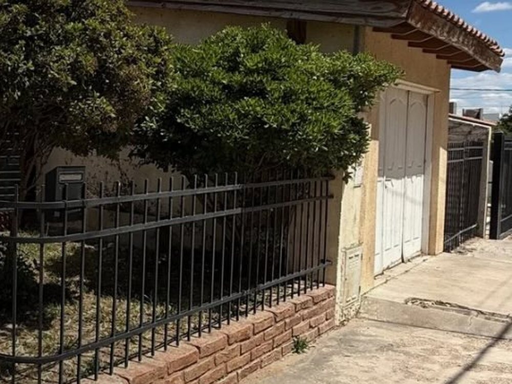 Casa · 3 dorm. en Bº Magisterio San Martin N° 2630